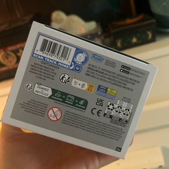 Funko Pop! Animation Luffy Gear Five Vinyl Figure - White and Purple 1607 - Picture 10 of 10